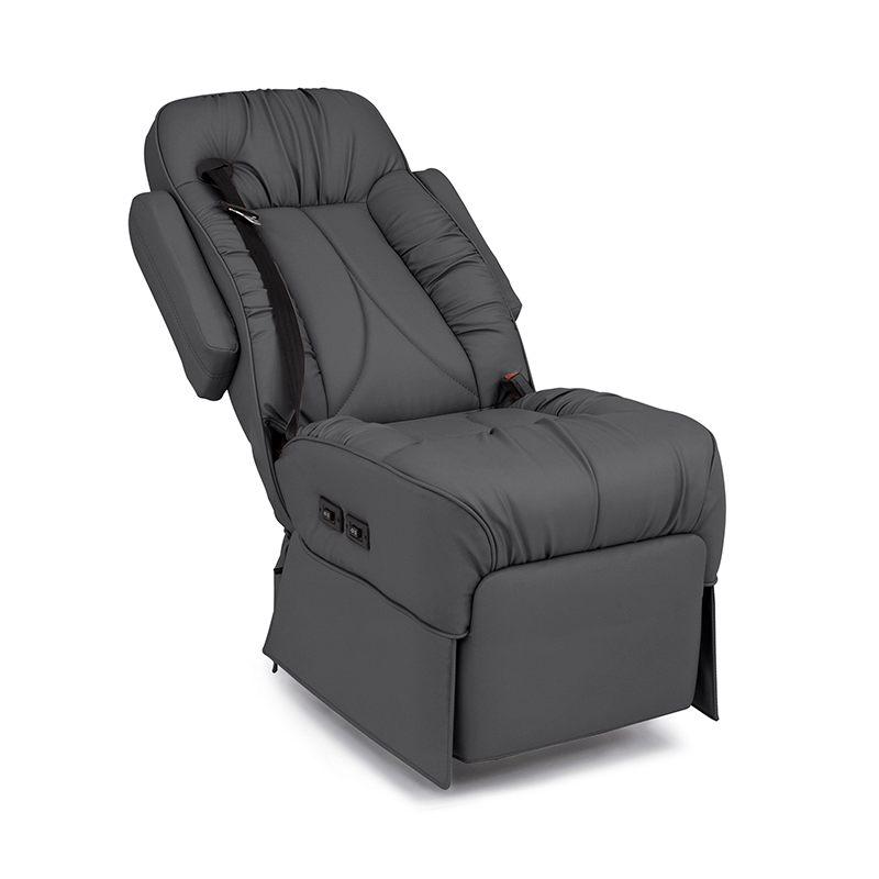 Reclined De Leon SLX Sprinter Captains Chair